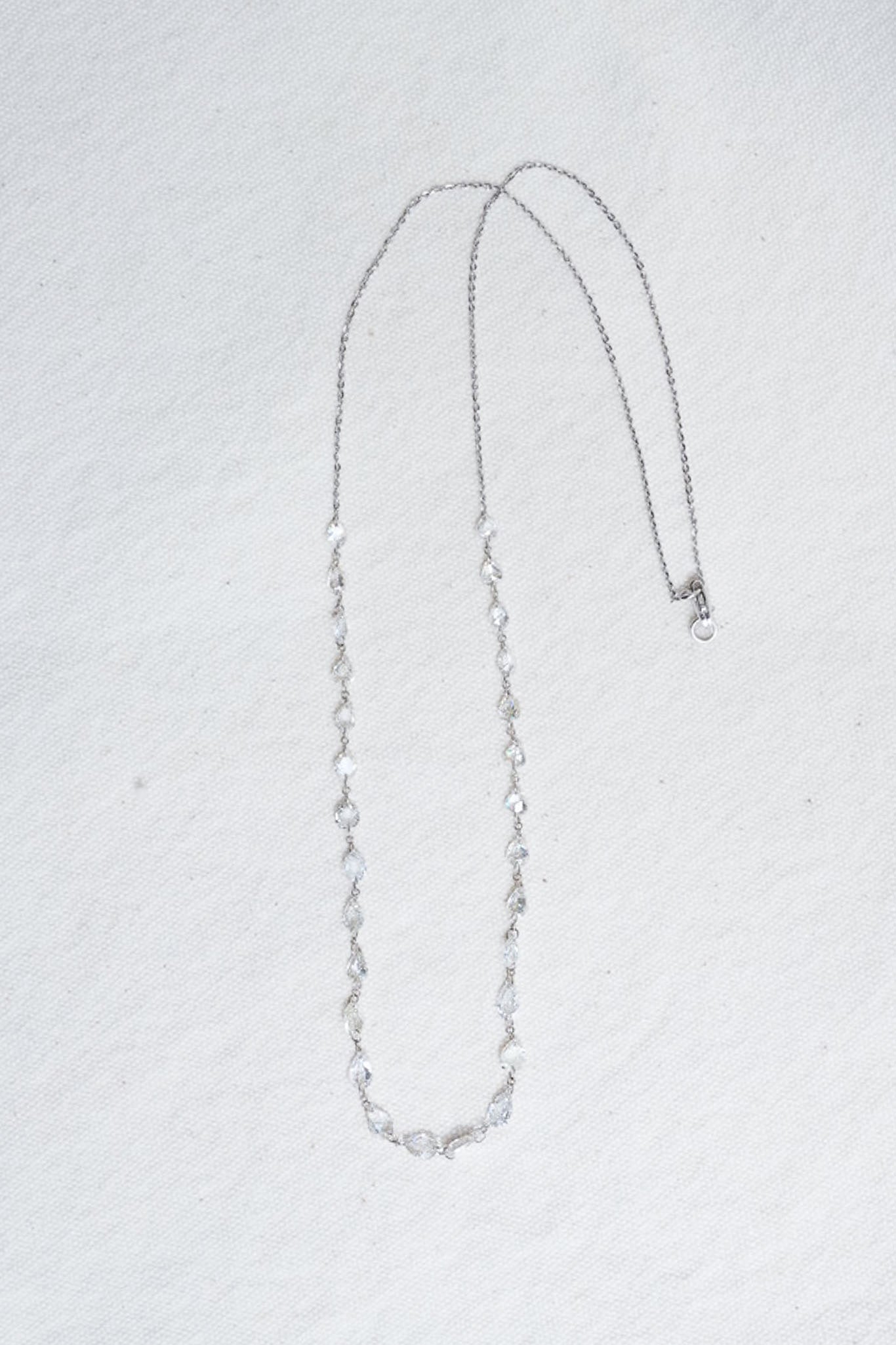 18k White Gold Diamond Teardrop Necklace