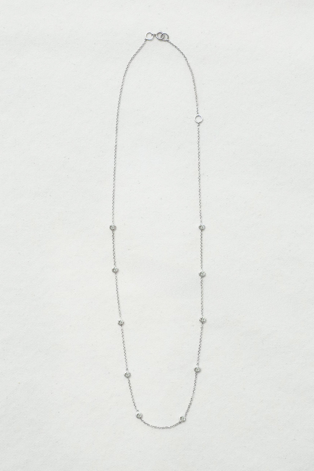 18k White Gold Diamond Bezel Necklace