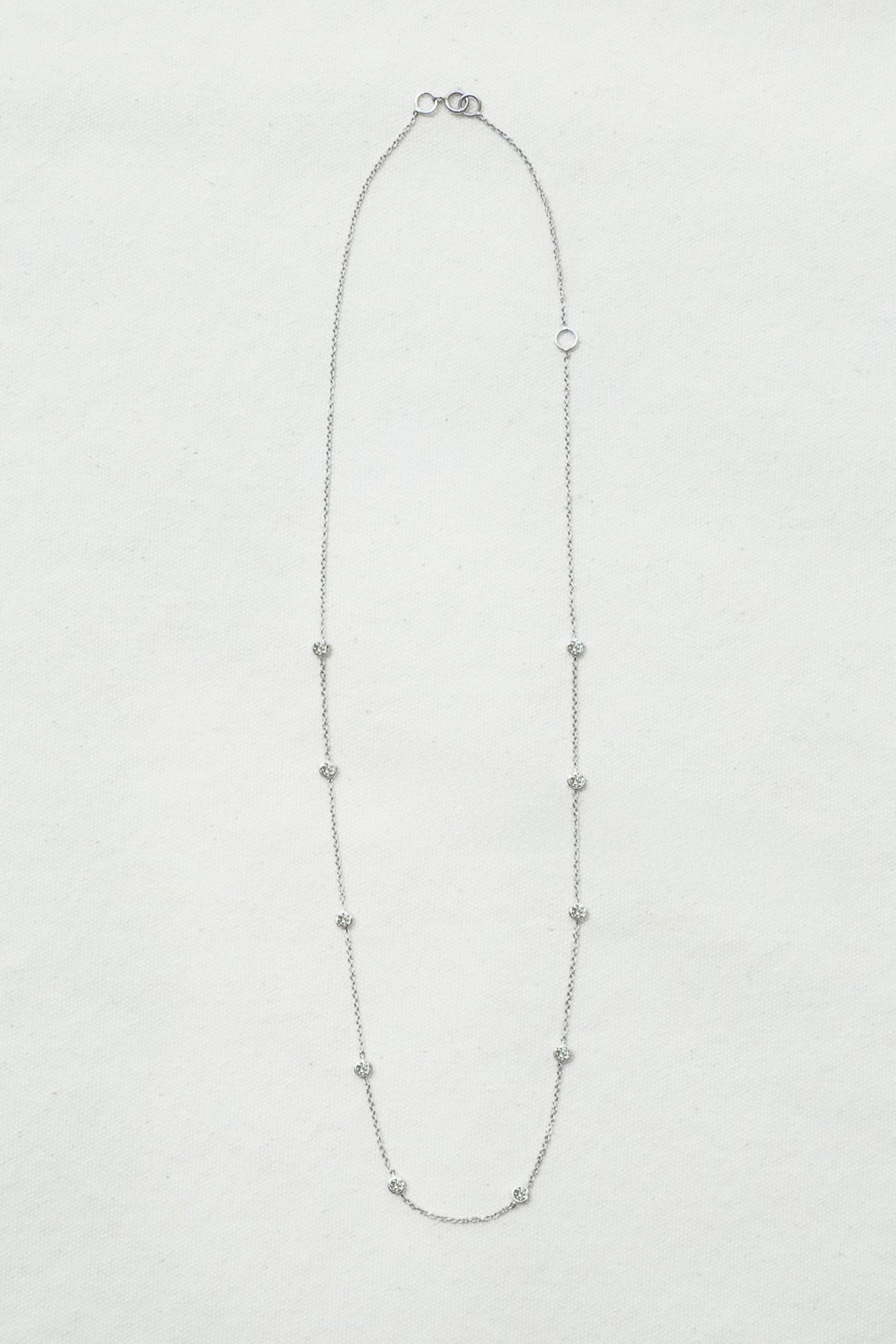 18k White Gold Diamond Bezel Necklace